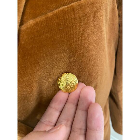 Nili Lotan Francine Velvet Jacket in Caramel - Picture 4 of 13